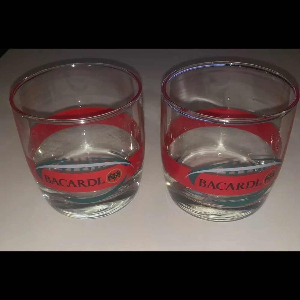 2 BACARDI RUM FOOTBALL LOGO COCKTAIL GLASSES NFL - Picture 2 of 5